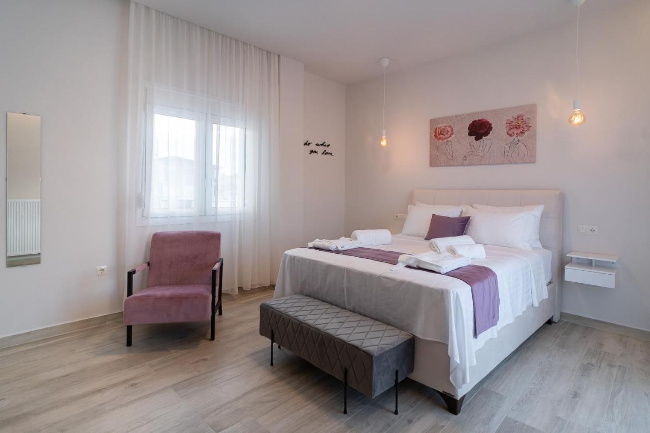 Lux Palace Trikala Esterno foto